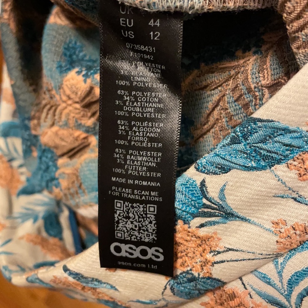 ASOS Embroidered Shorts - Picture 13 of 13